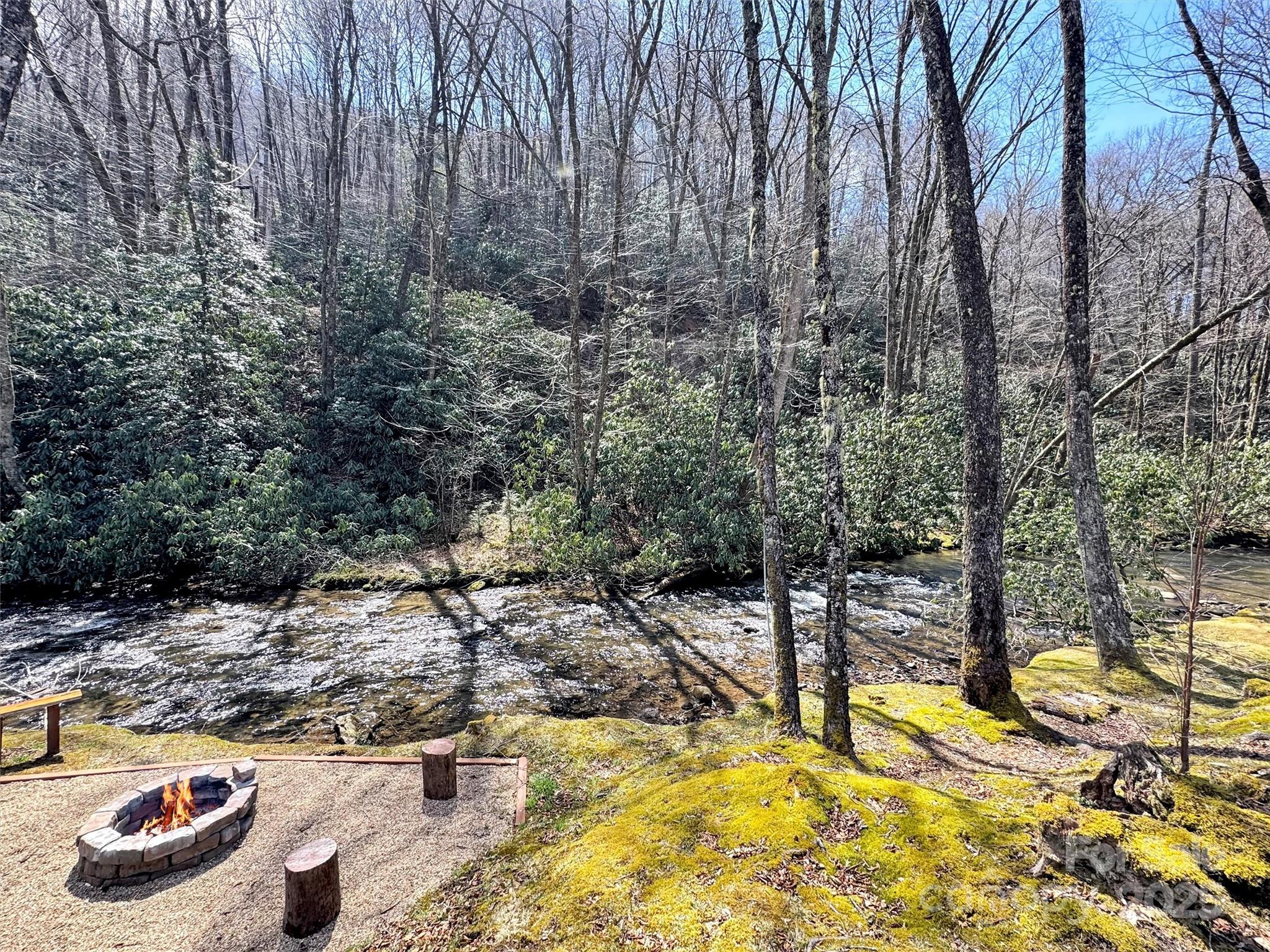 7810 Little Snowbird Road — Robbinsville