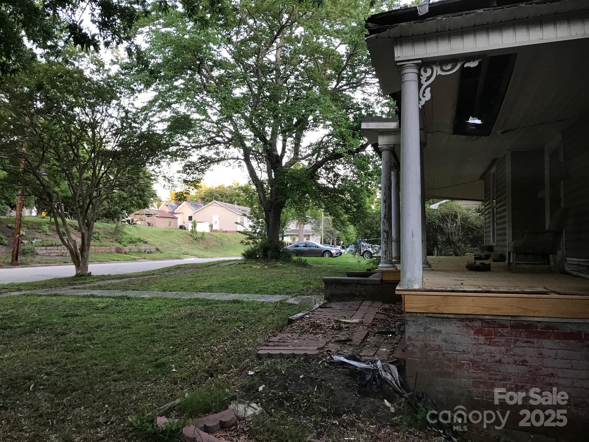 613 E 5th Street — Spencer