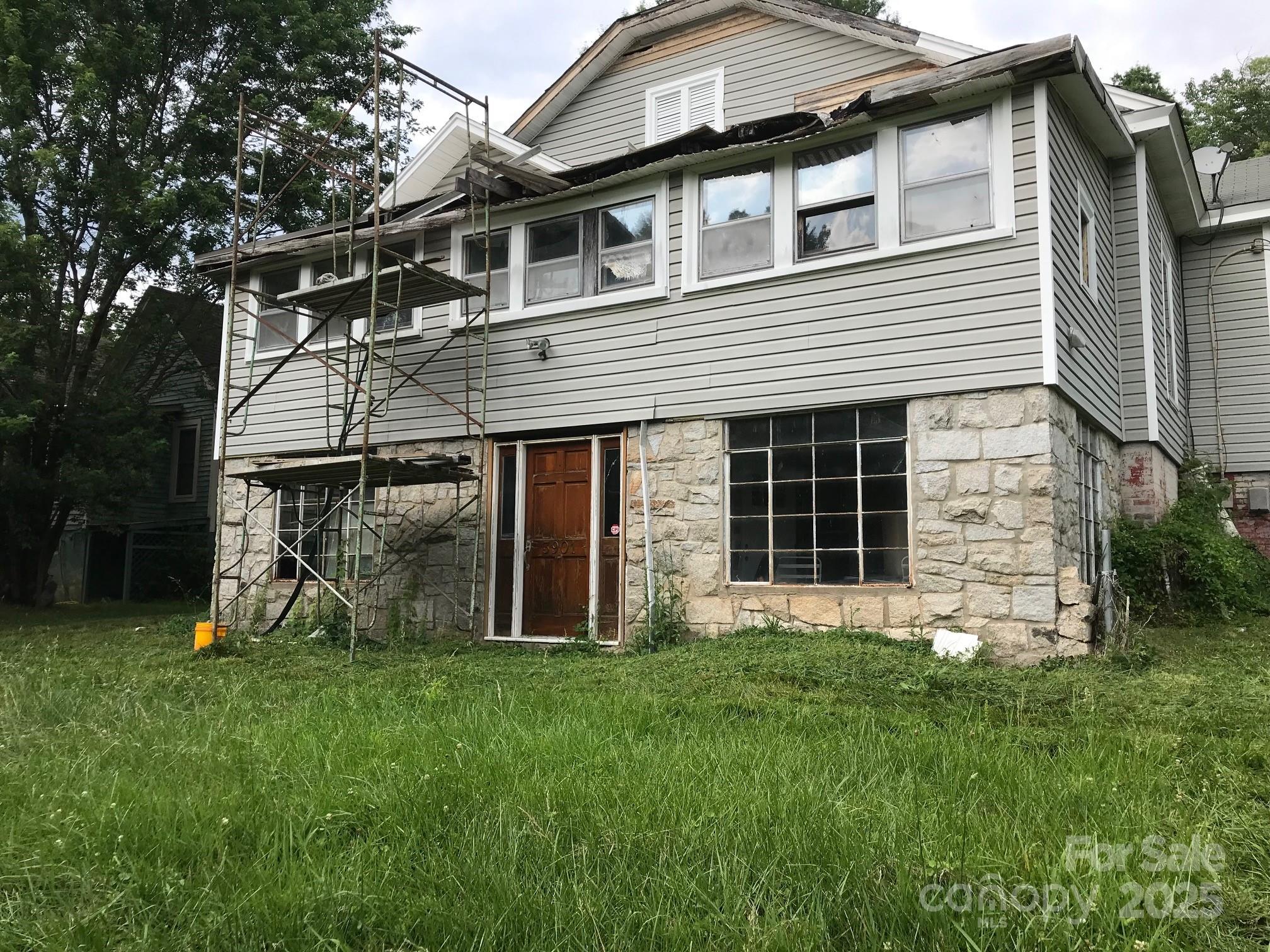 613 E 5th Street — Spencer