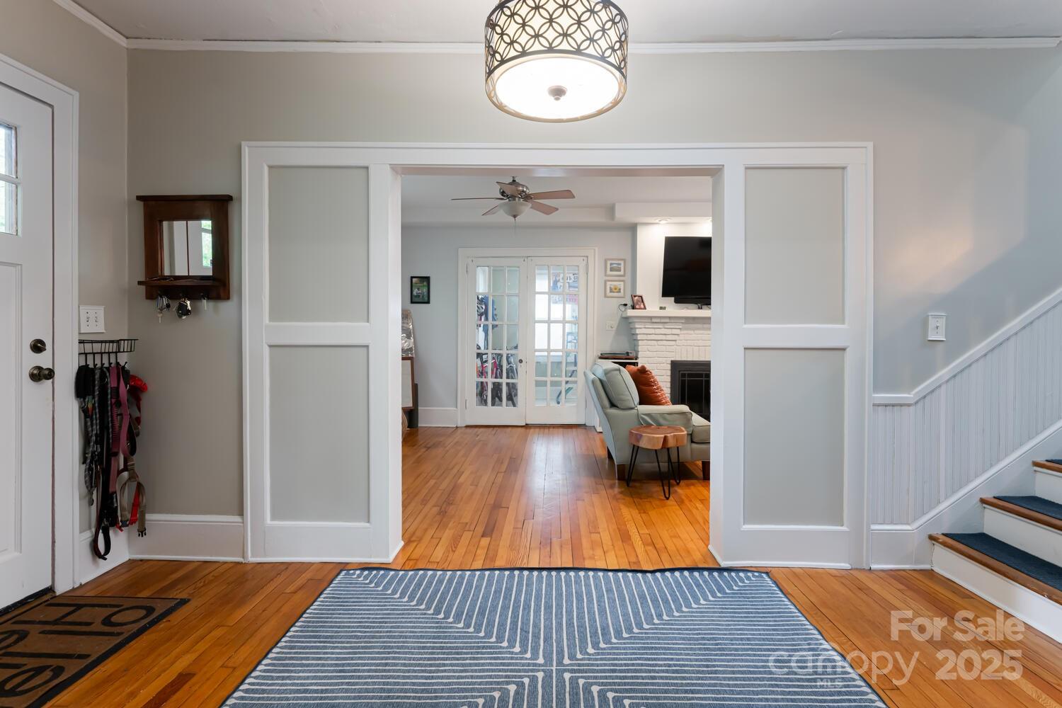 1 Kenilworth Road — Asheville