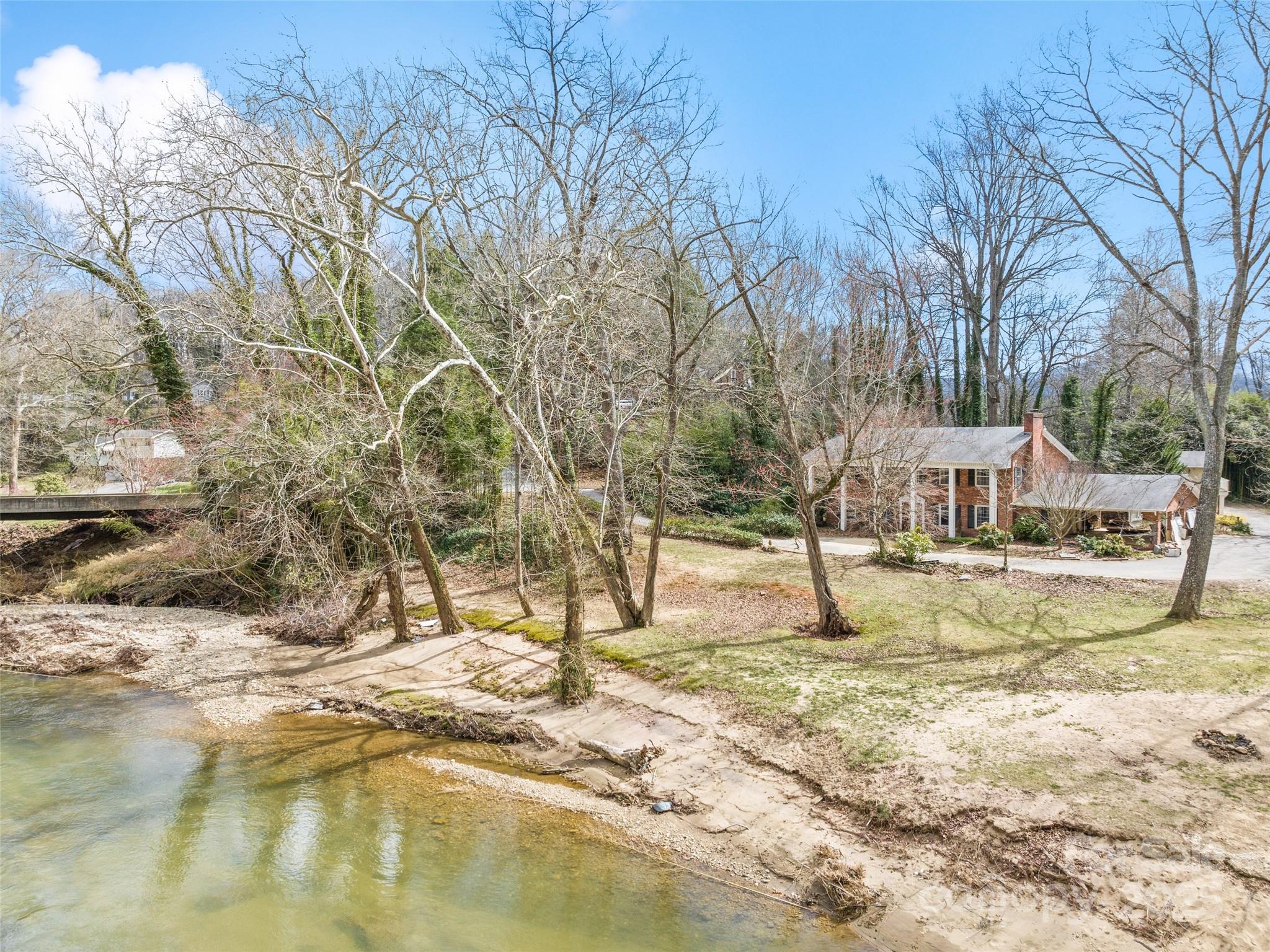 21 Riverbend Road — Canton