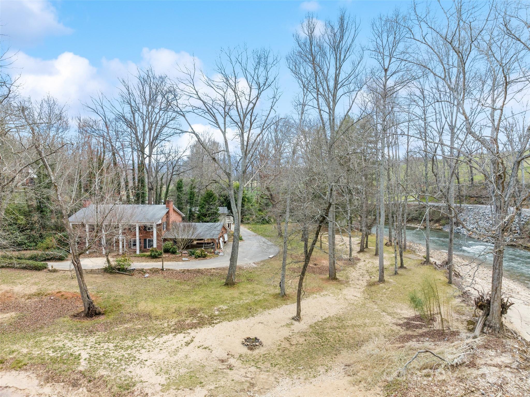 21 Riverbend Road — Canton