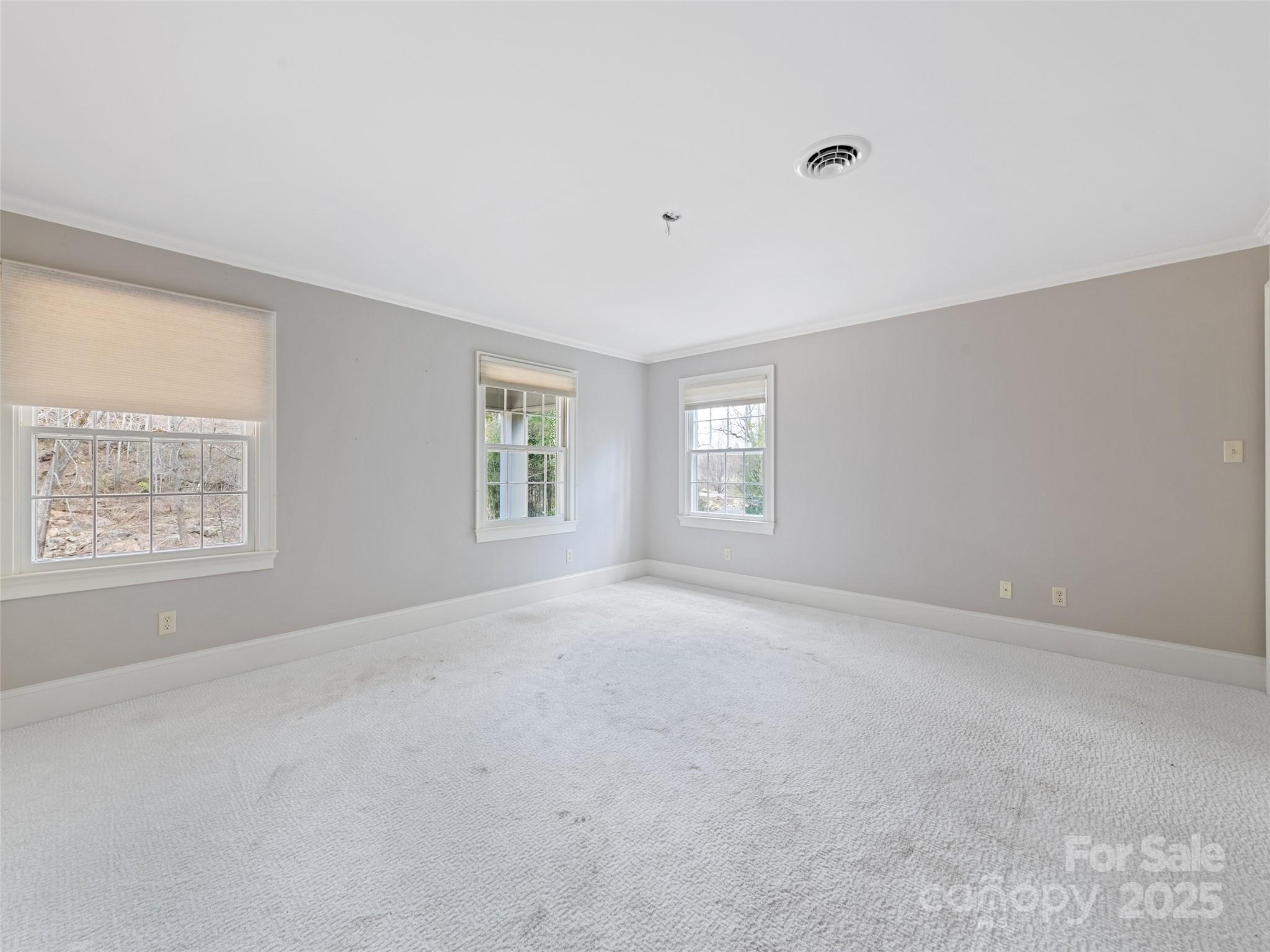 21 Riverbend Road — Canton