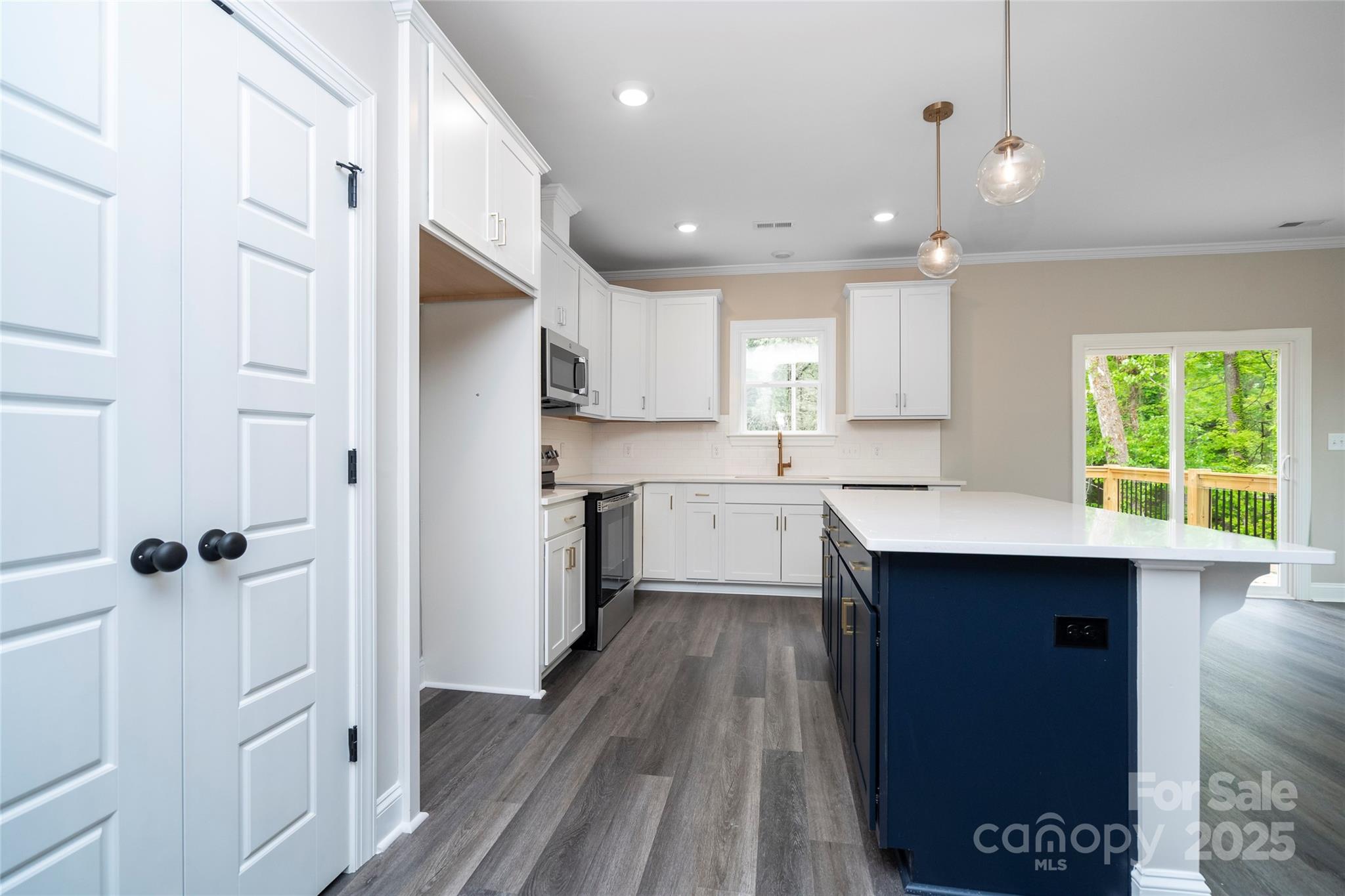 1721 Balfour Lane — Charlotte