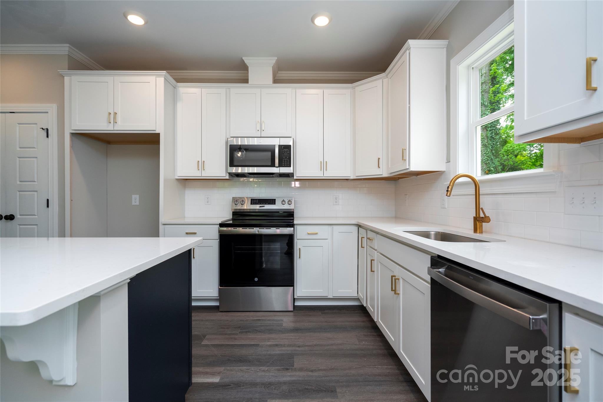 1721 Balfour Lane — Charlotte