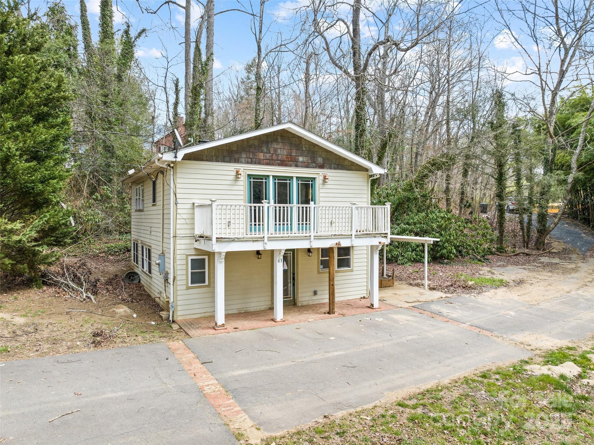 61 Riverbend Road — Canton