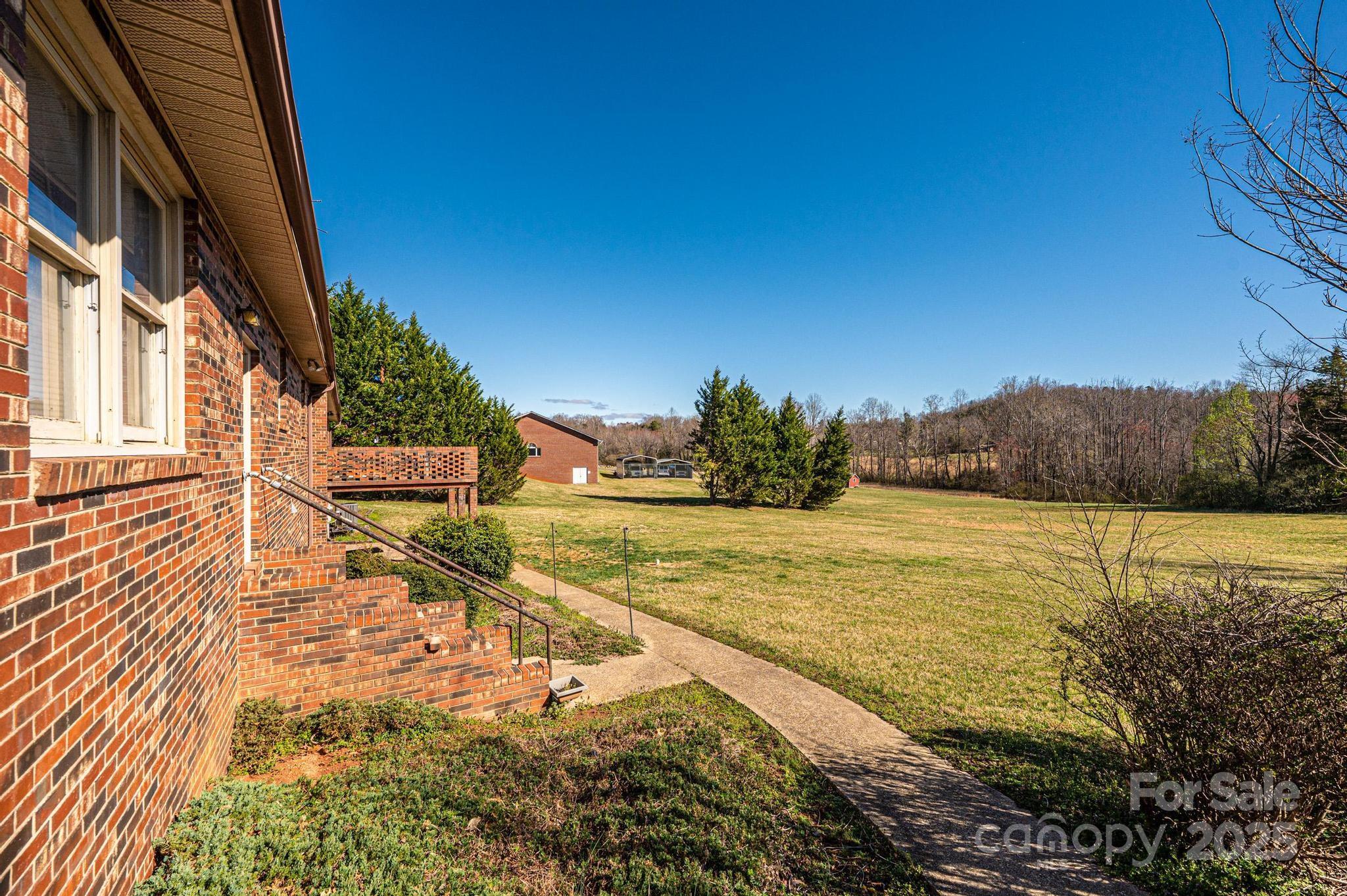 1221 Connelly Springs Road — Lenoir