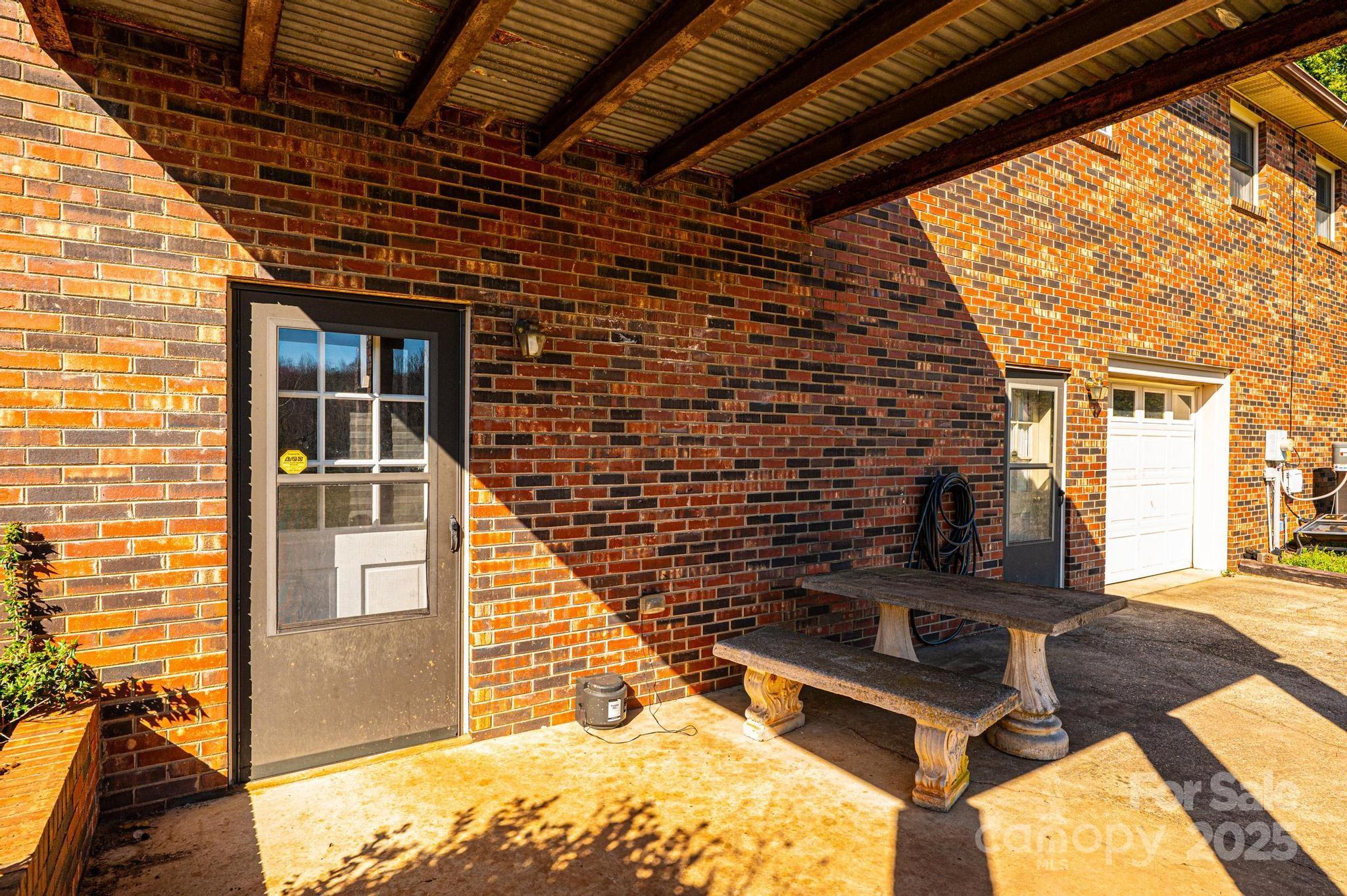 1221 Connelly Springs Road — Lenoir