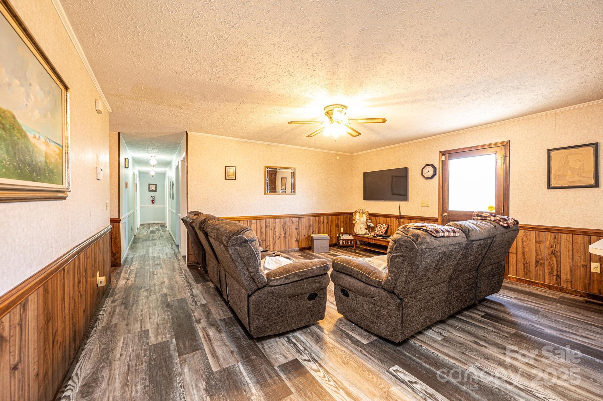 1221 Connelly Springs Road — Lenoir
