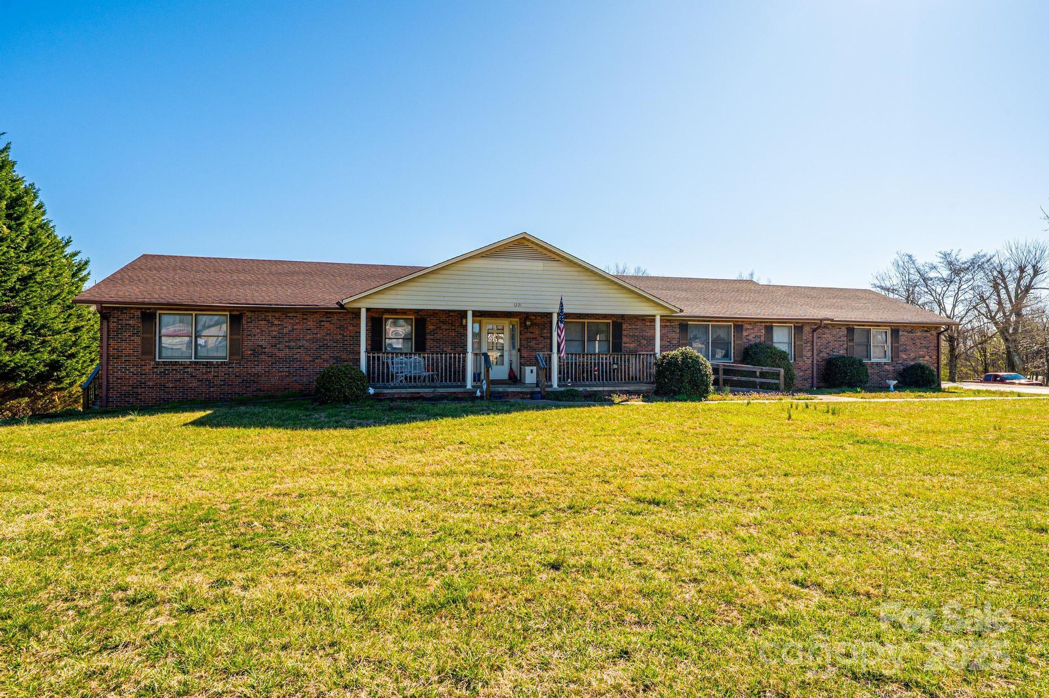 1221 Connelly Springs Road — Lenoir