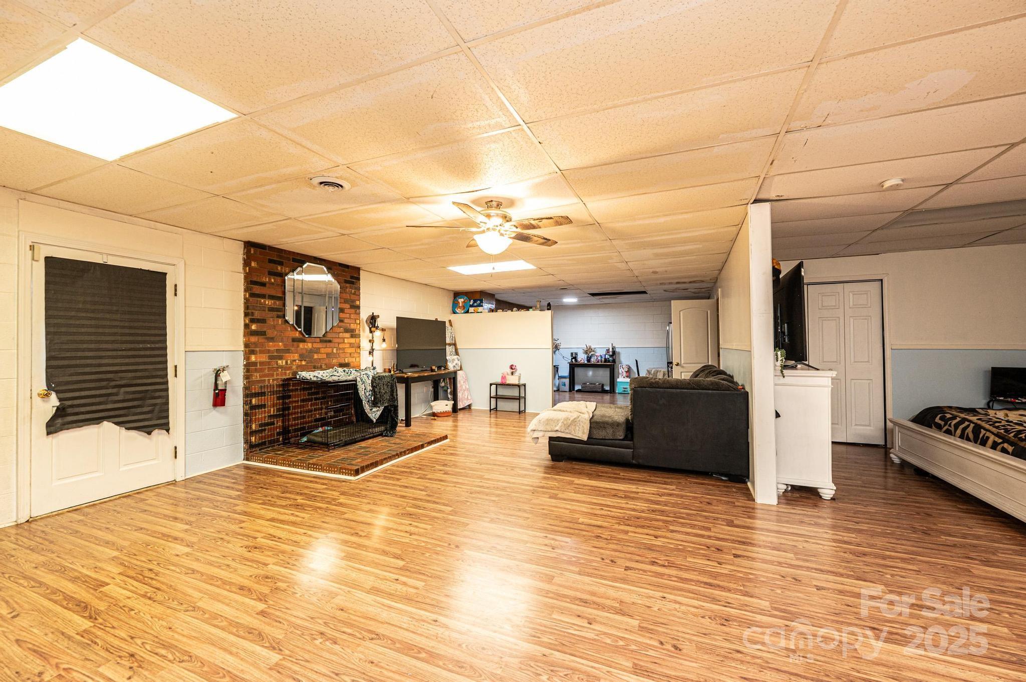 1221 Connelly Springs Road — Lenoir