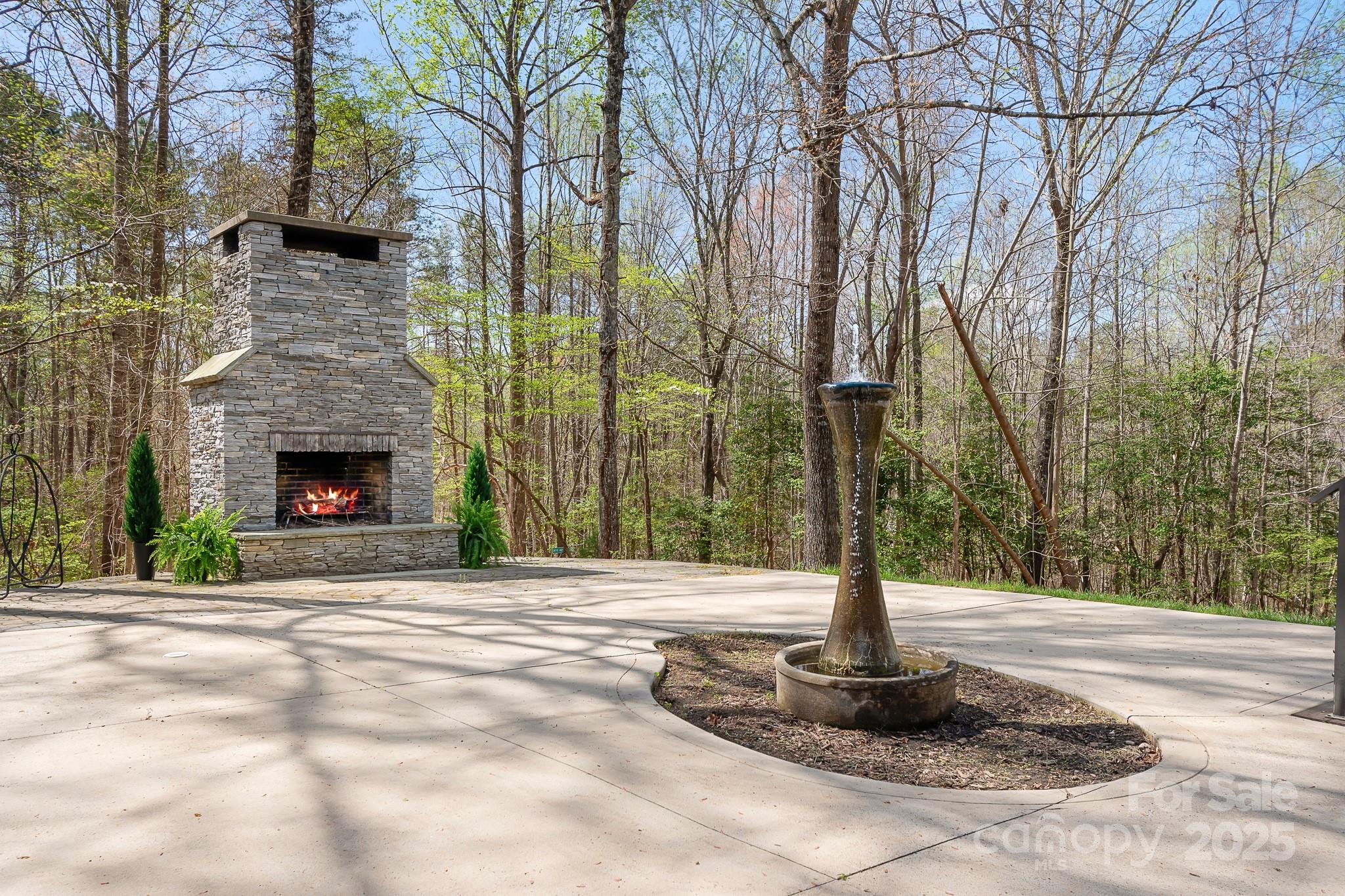 3249 Ivey Creek Road — Maiden