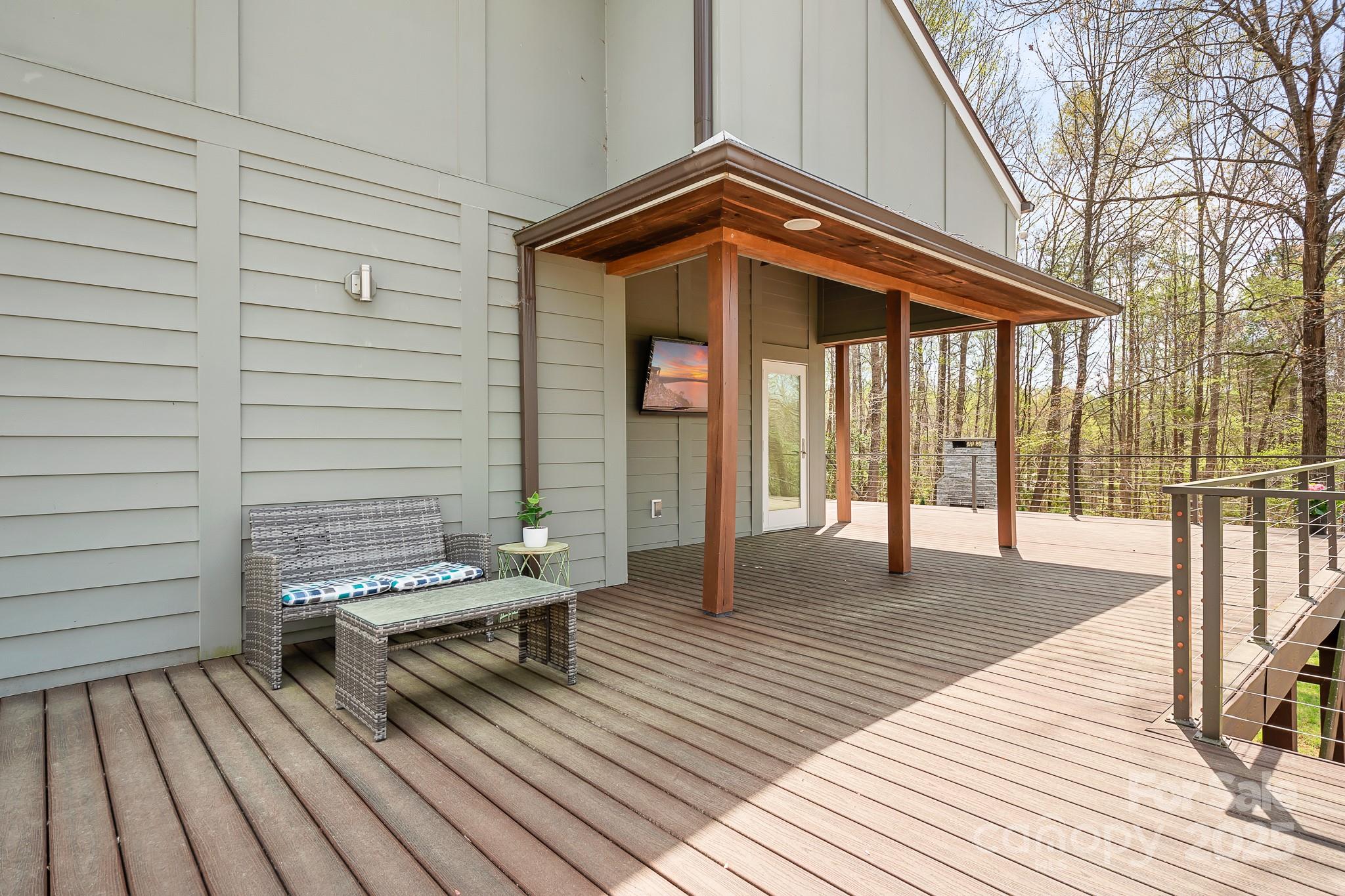 3249 Ivey Creek Road — Maiden