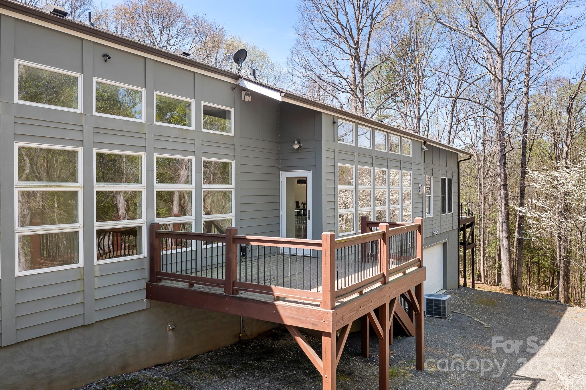 3249 Ivey Creek Road — Maiden