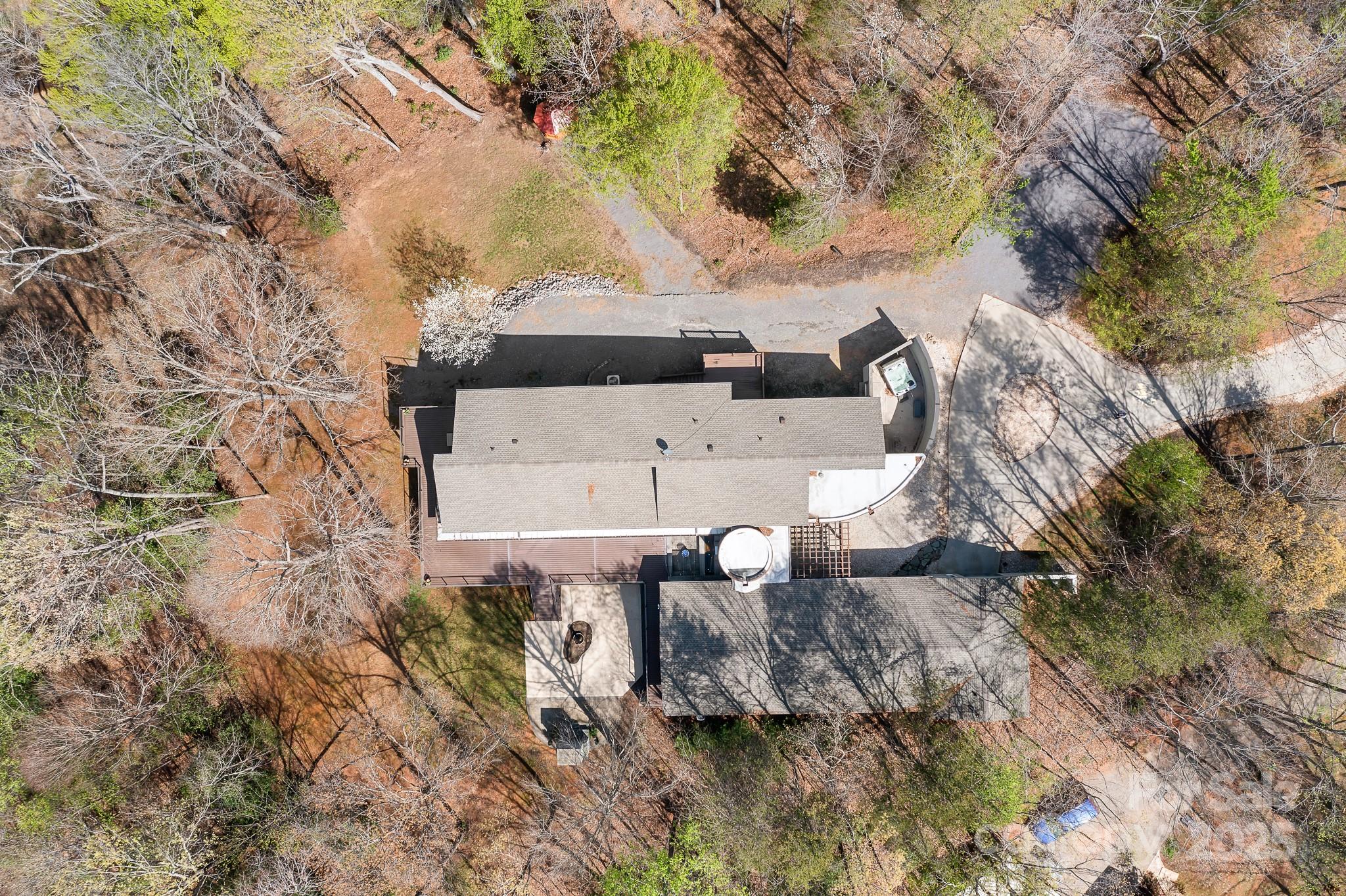3249 Ivey Creek Road — Maiden