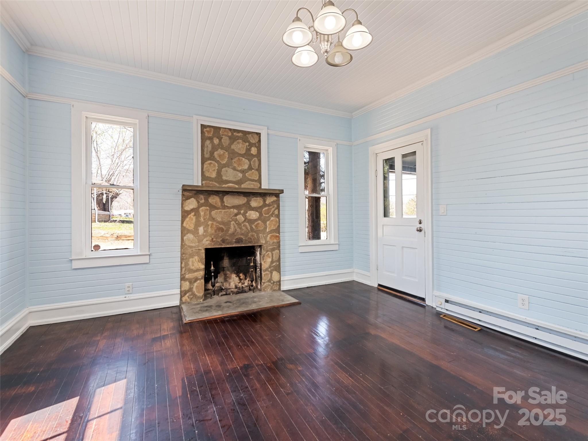 442 and 440 Walnut Street — Waynesville