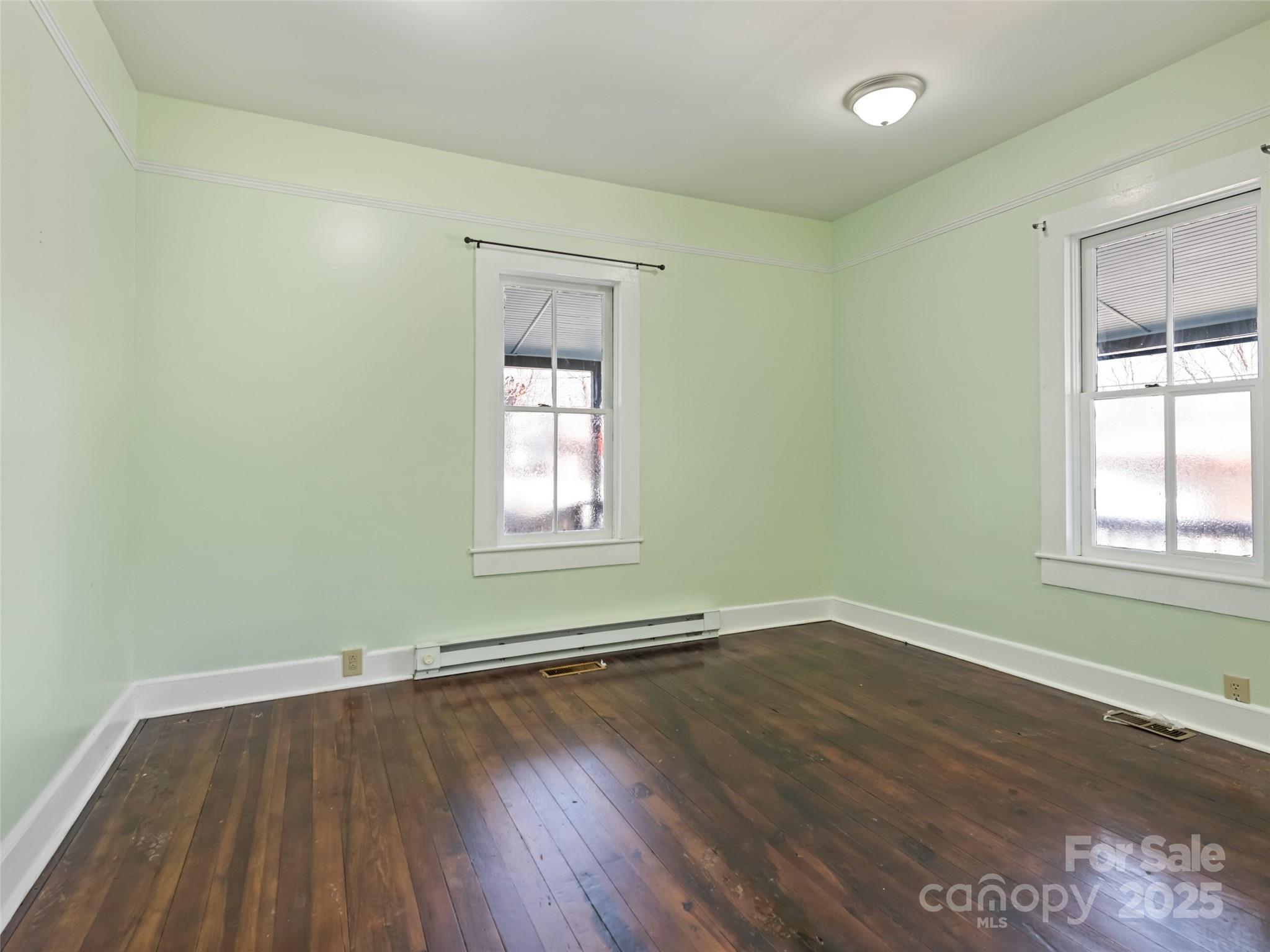 442 and 440 Walnut Street — Waynesville