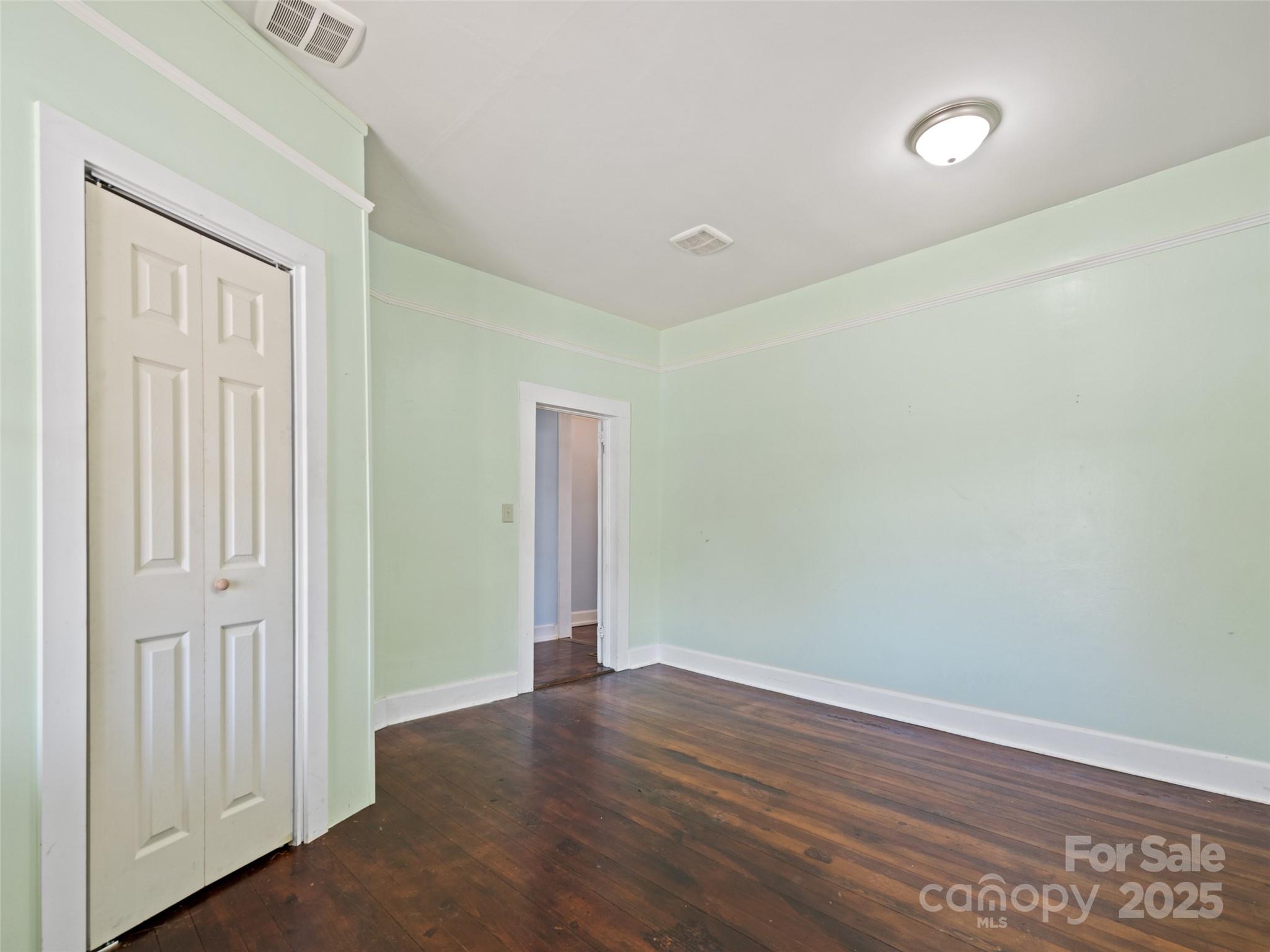 442 and 440 Walnut Street — Waynesville