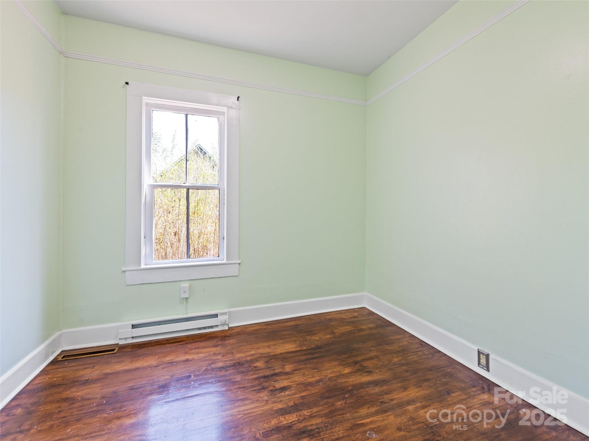 442 and 440 Walnut Street — Waynesville