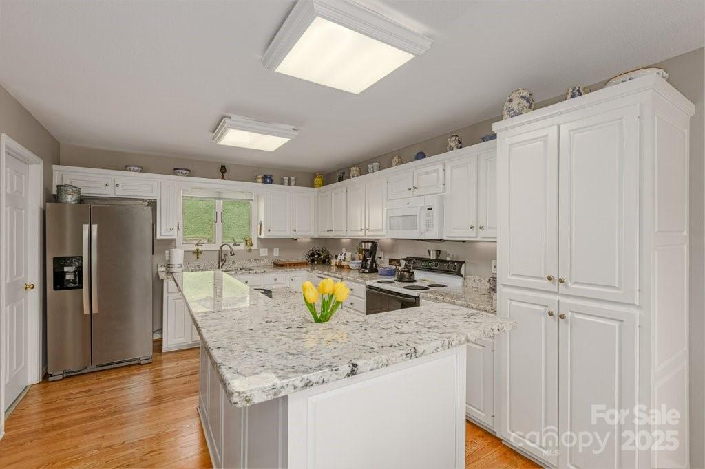 56 Lake Mist Court #30 & 30A — Nebo