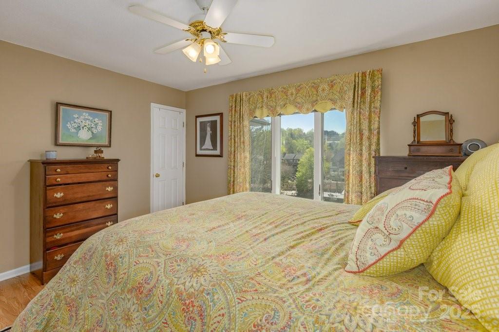 56 Lake Mist Court #30 & 30A — Nebo
