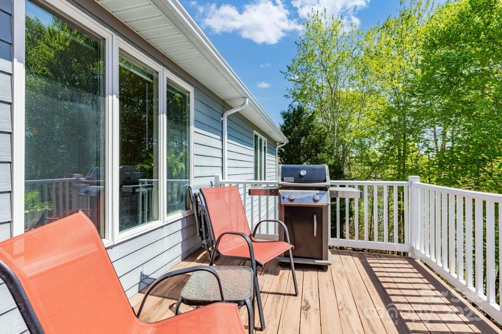 56 Lake Mist Court #30 & 30A — Nebo