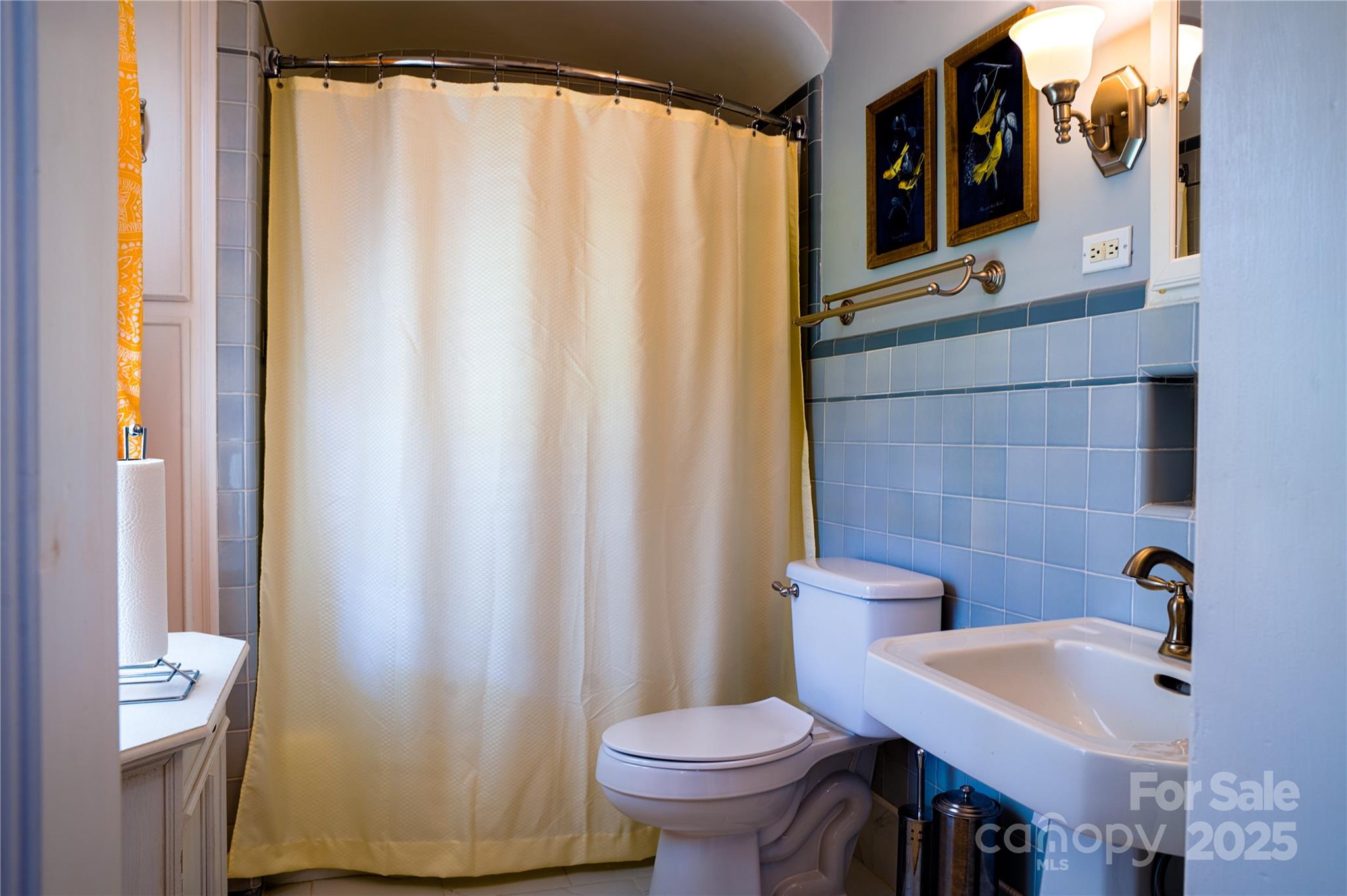 1035 Pee Dee Avenue — Albemarle