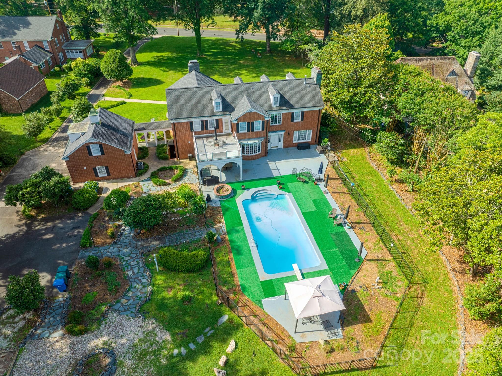 1035 Pee Dee Avenue — Albemarle