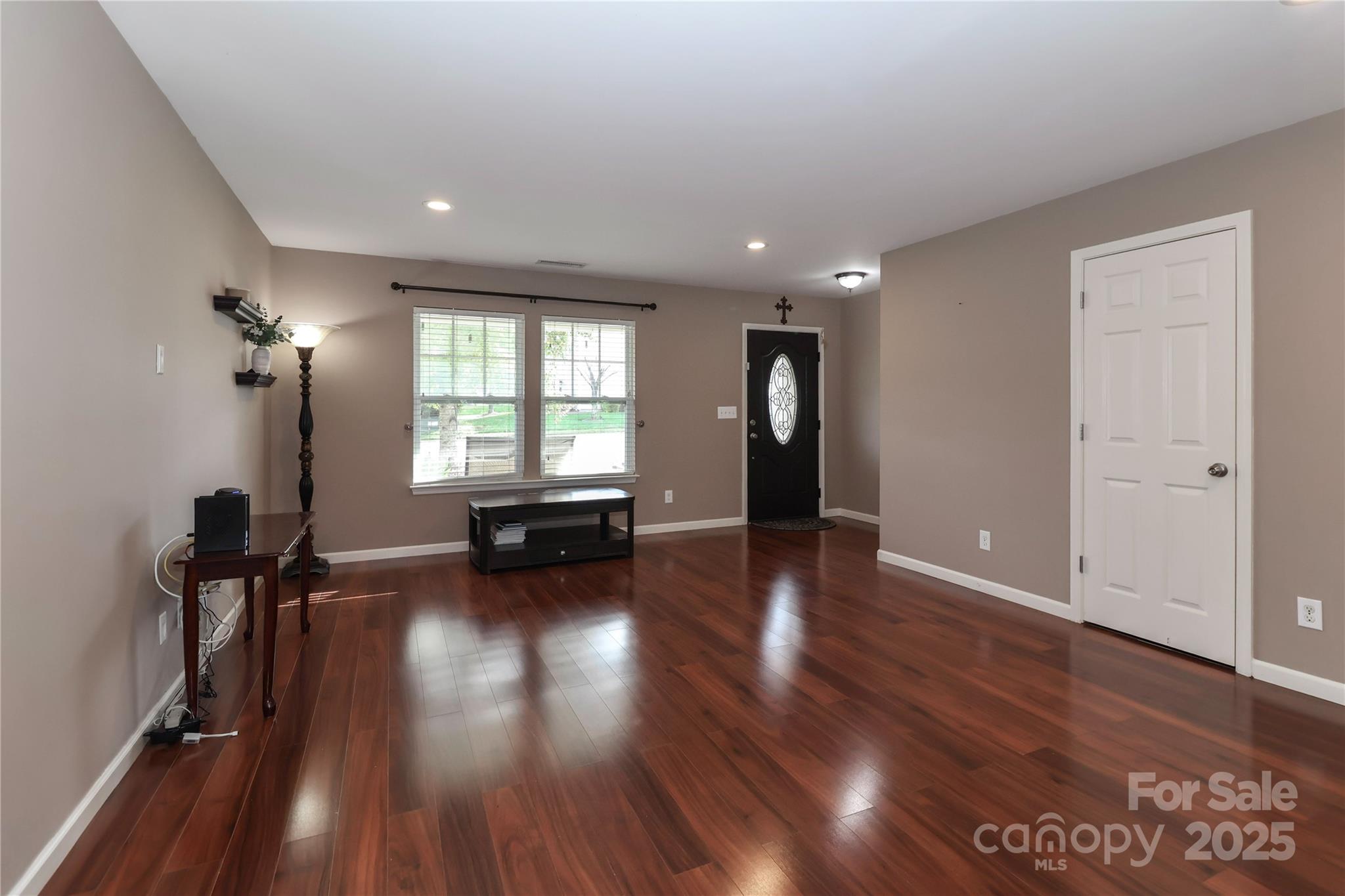 1135 Valley Street — Statesville