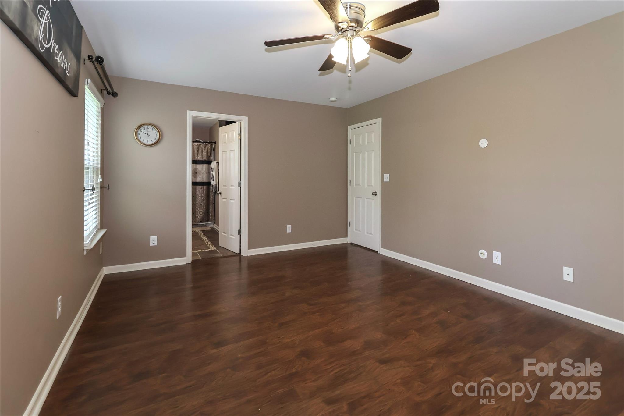 1135 Valley Street — Statesville