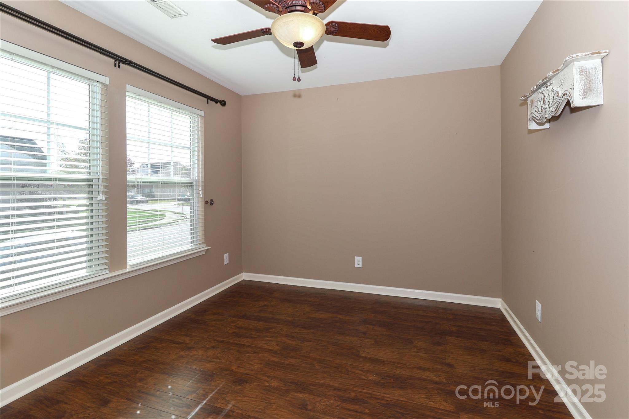 1135 Valley Street — Statesville
