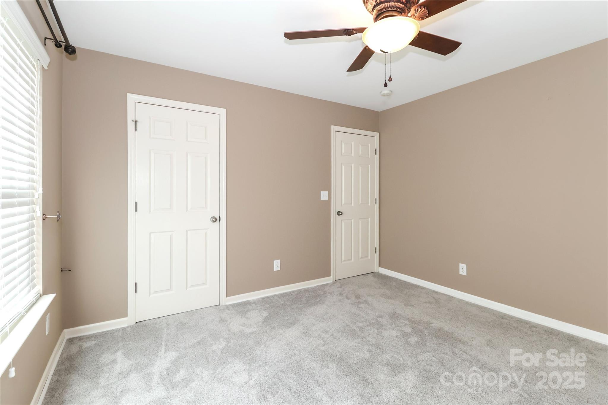 1135 Valley Street — Statesville