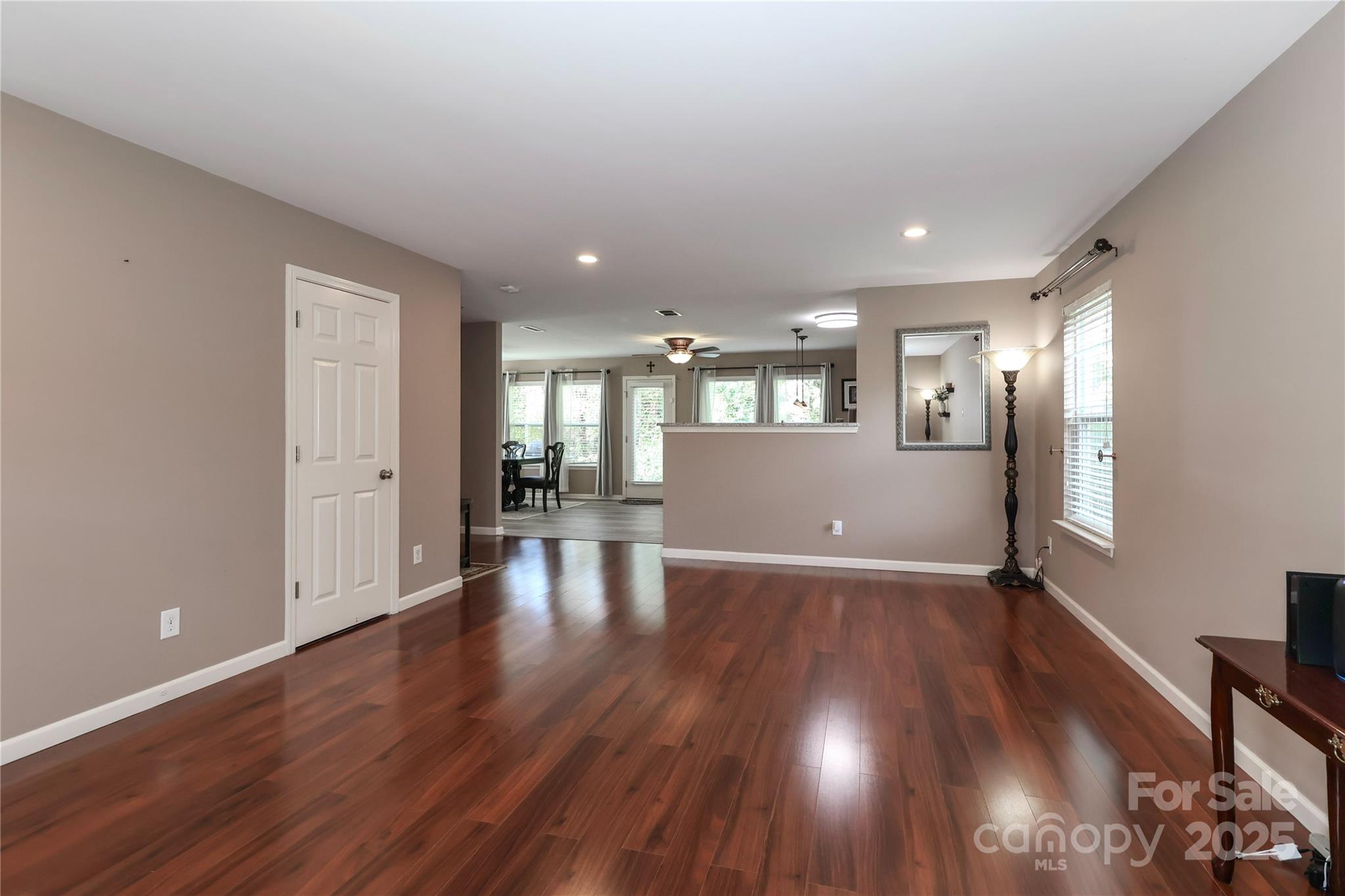 1135 Valley Street — Statesville