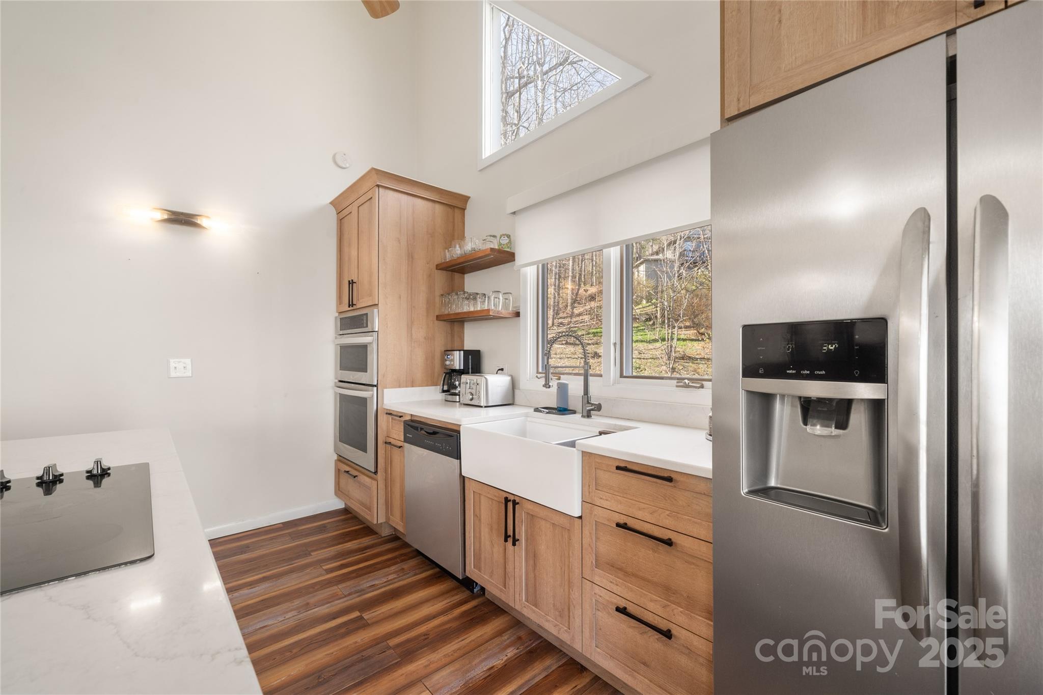 158 Blackberry Lane — Maggie Valley