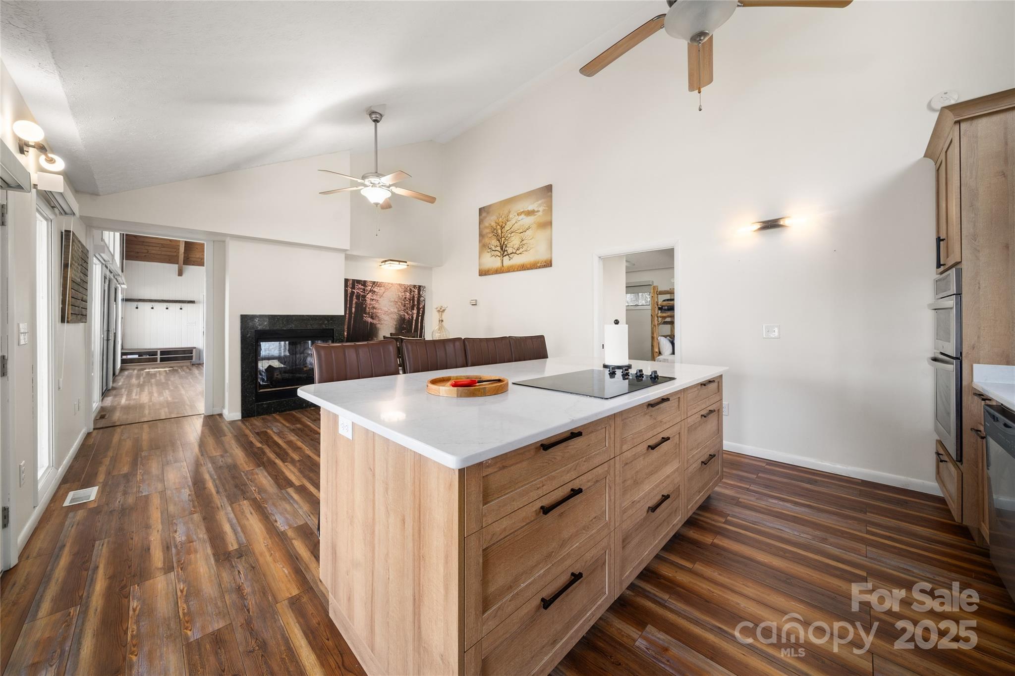 158 Blackberry Lane — Maggie Valley