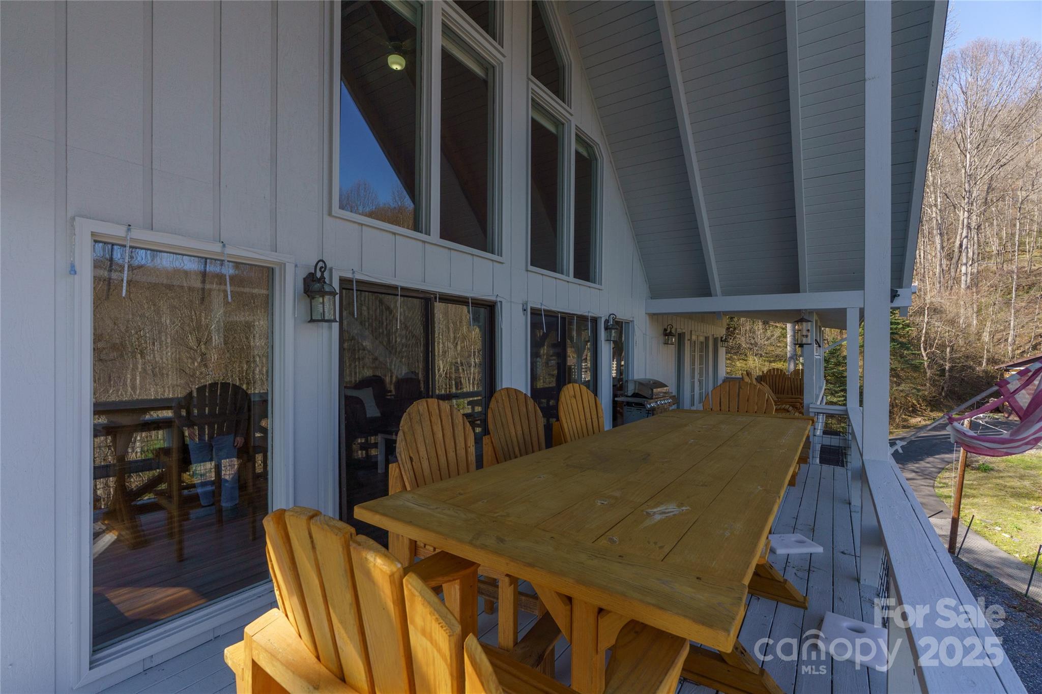 158 Blackberry Lane — Maggie Valley
