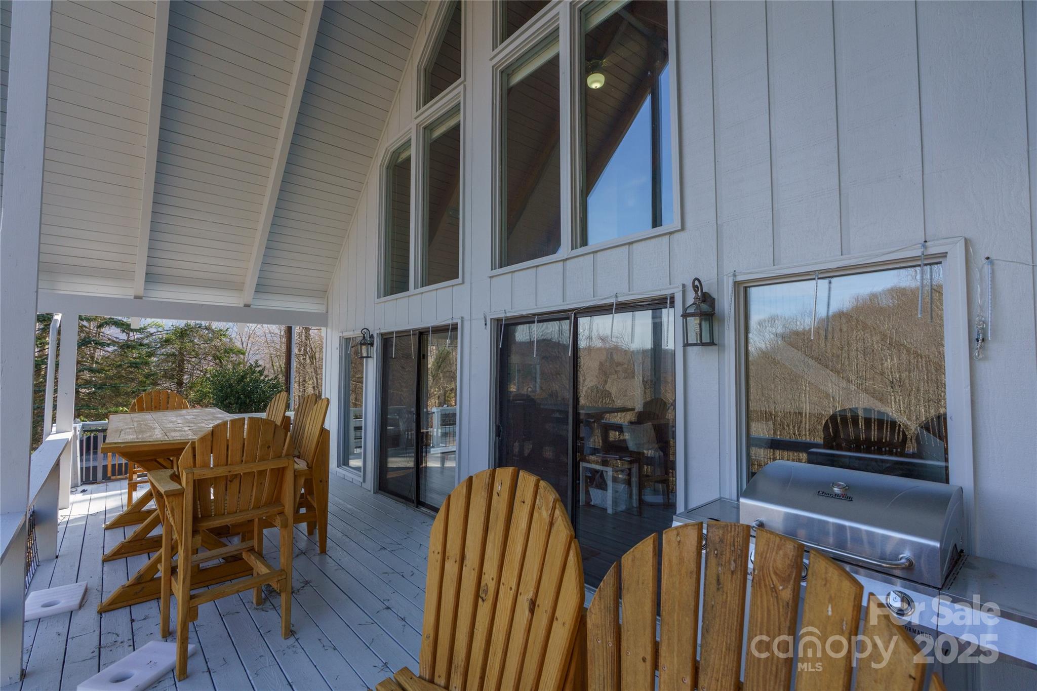 158 Blackberry Lane — Maggie Valley