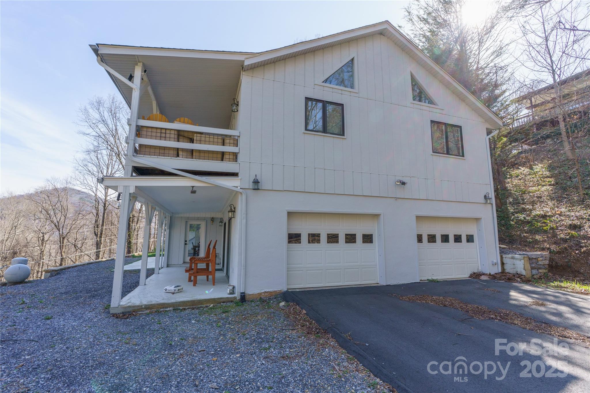 158 Blackberry Lane — Maggie Valley