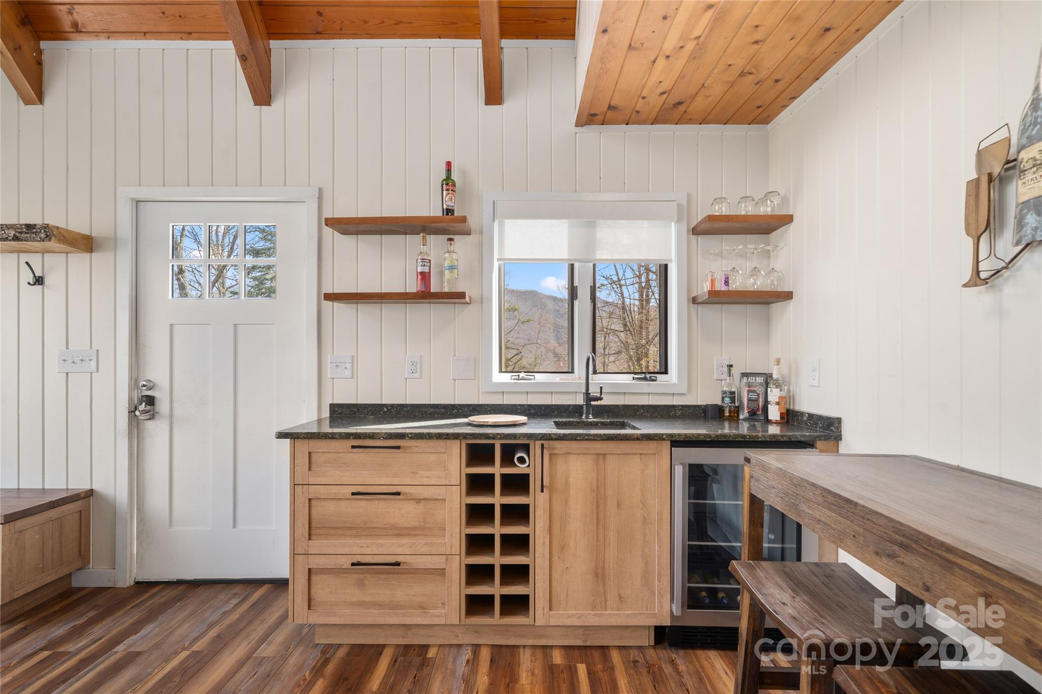 158 Blackberry Lane — Maggie Valley