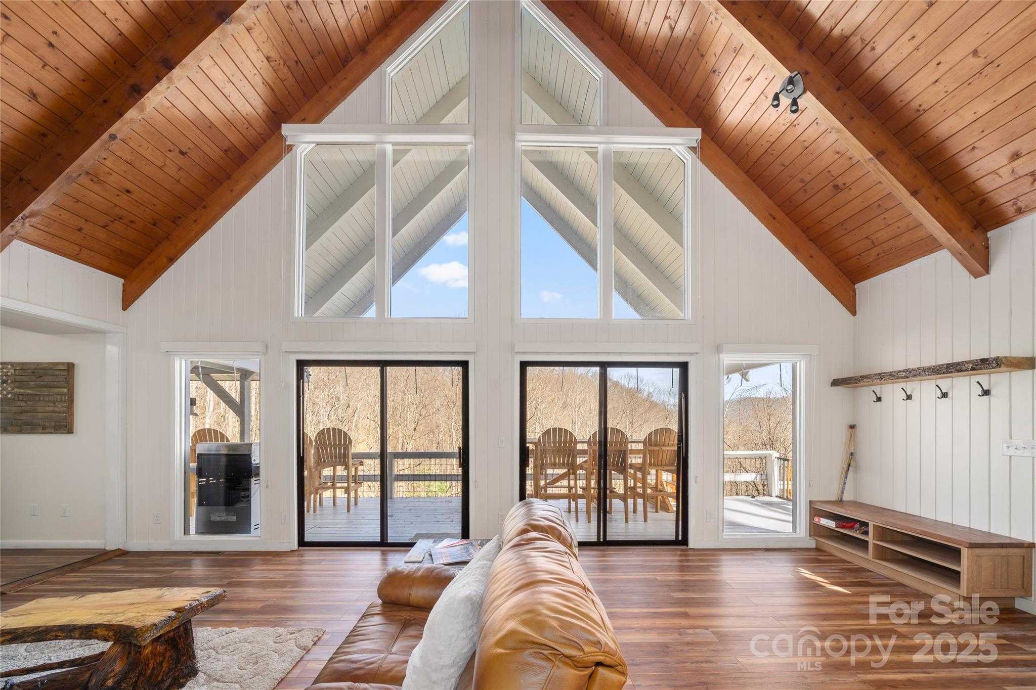 158 Blackberry Lane — Maggie Valley