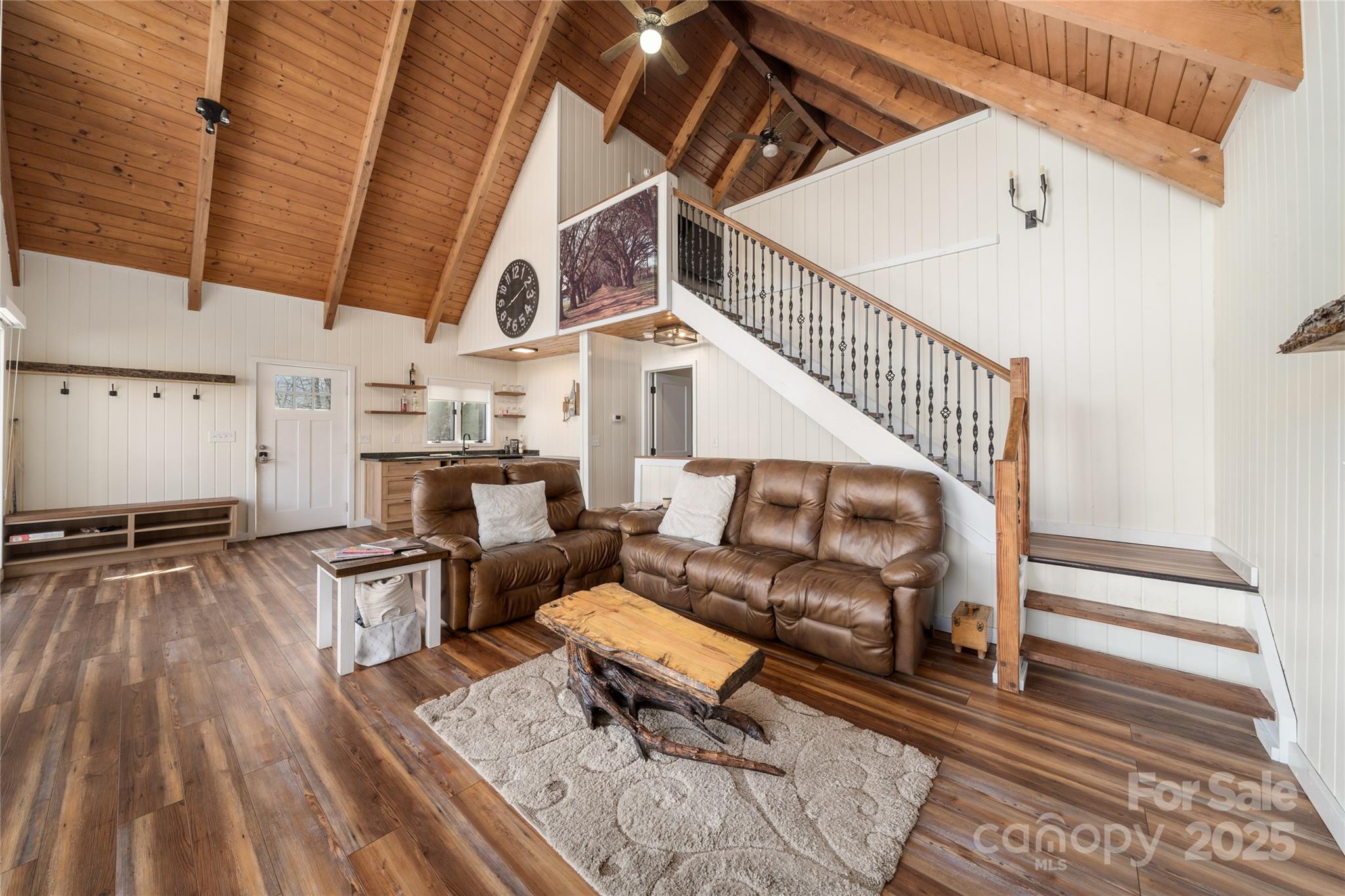 158 Blackberry Lane — Maggie Valley
