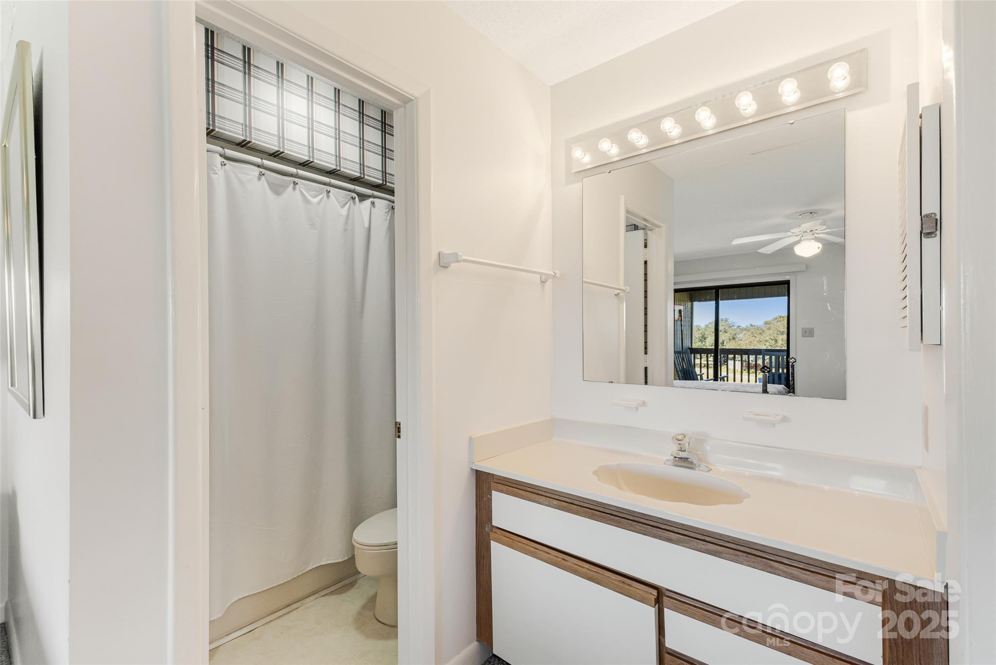 38 Bunker Court — Caswell Beach
