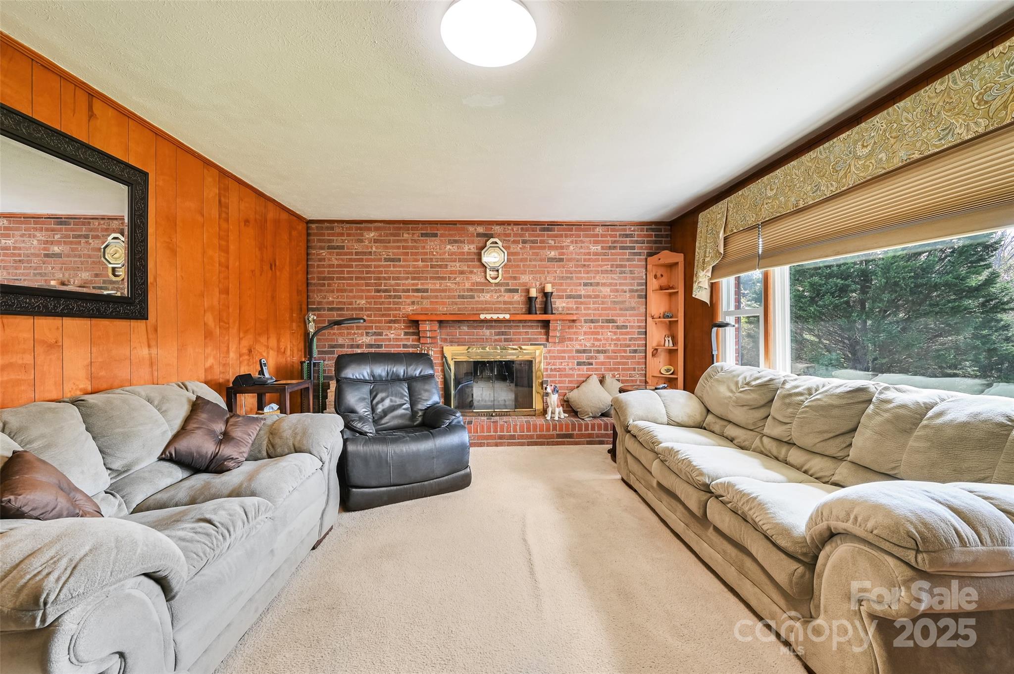 29 Delta Drive — Hendersonville