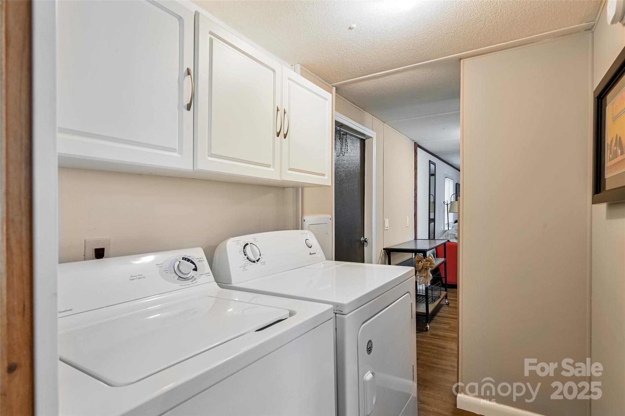 29 Delta Drive — Hendersonville