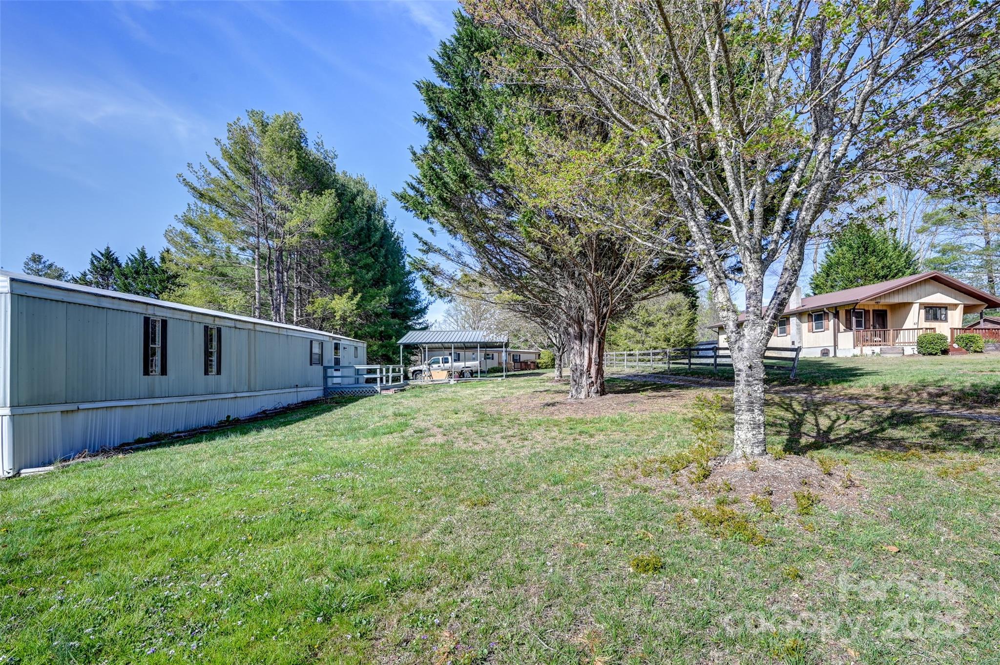 29 Delta Drive — Hendersonville