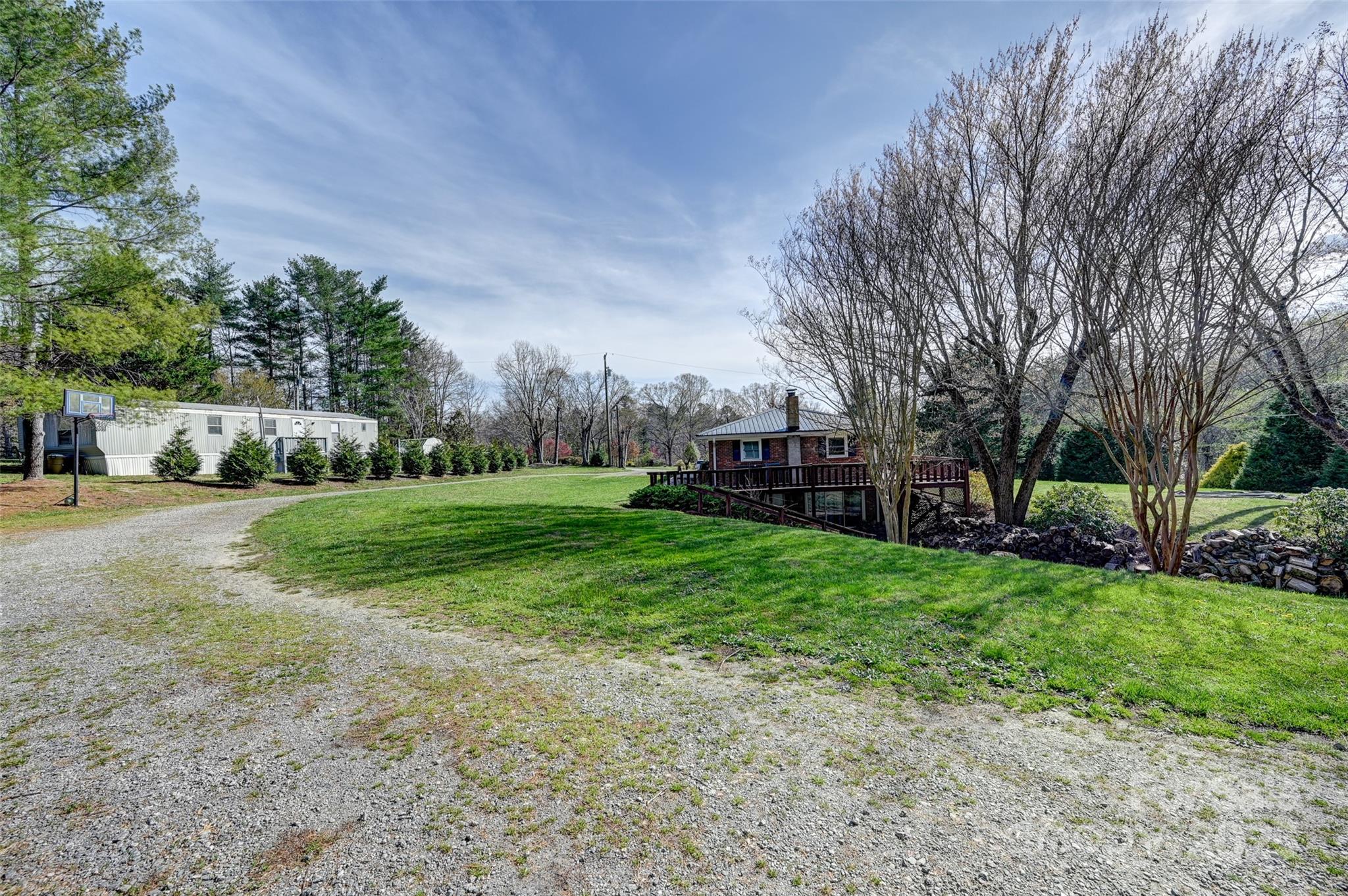 29 Delta Drive — Hendersonville