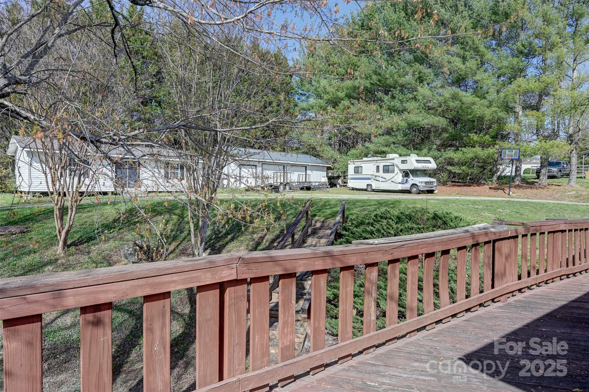 29 Delta Drive — Hendersonville
