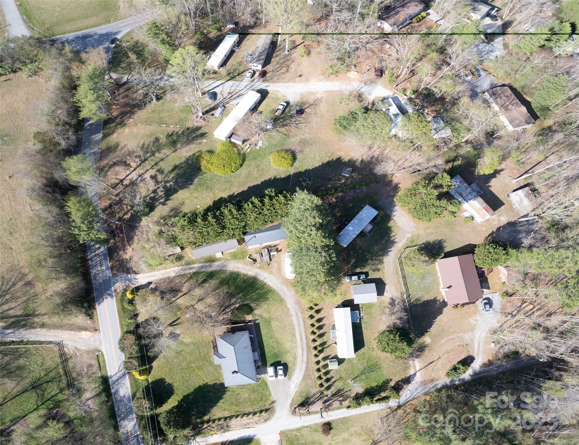 29 Delta Drive — Hendersonville