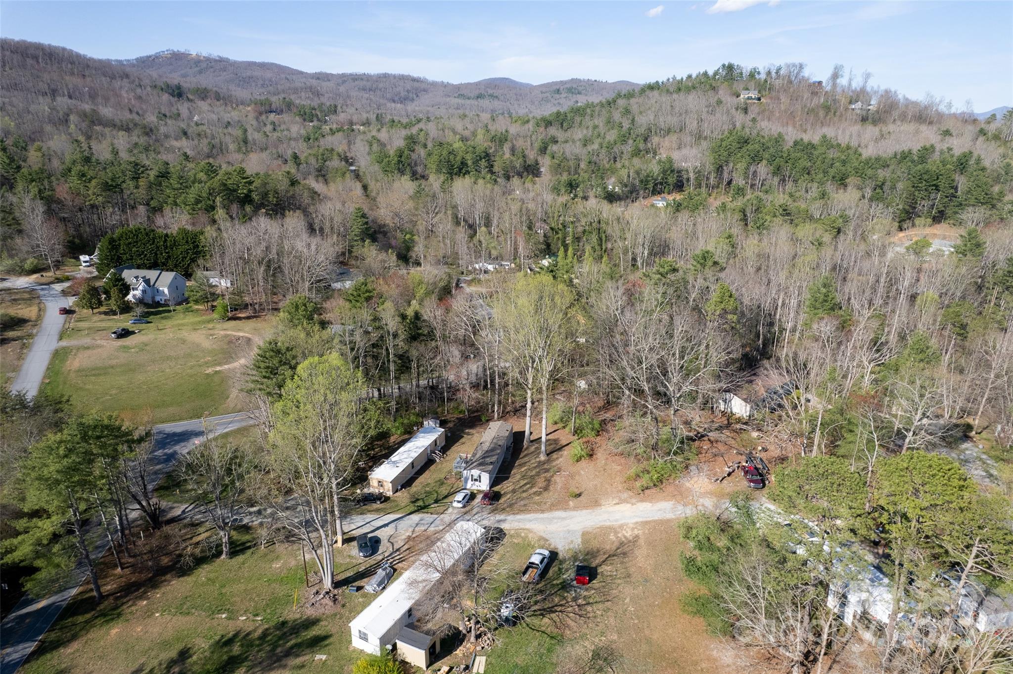 29 Delta Drive — Hendersonville