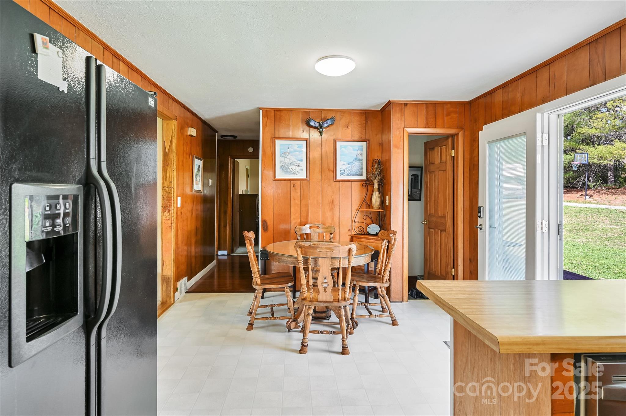 29 Delta Drive — Hendersonville